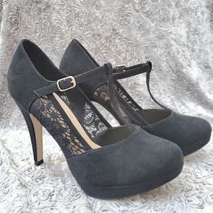 Spring Modern Mary Janes with Lace Sizd 8.5 US